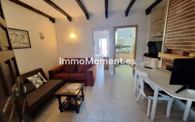 Resale - Detached villa - Marbella - Costabella