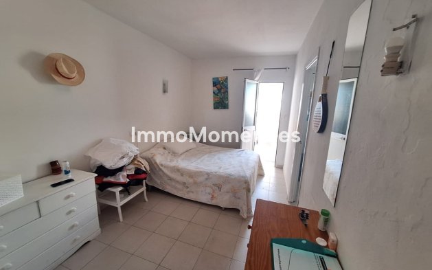 Resale - Detached villa - Marbella - Costabella
