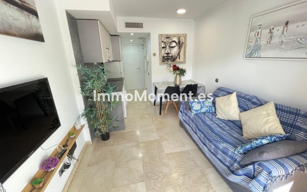 Resale - Apartment - Benalmadena - Benalmadena Centro