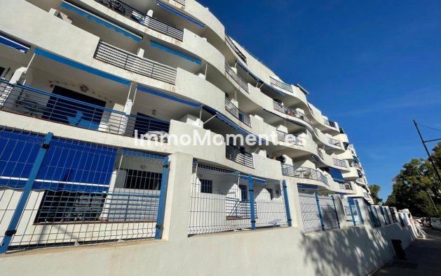 Resale - Apartment - Benalmadena - Benalmadena Centro