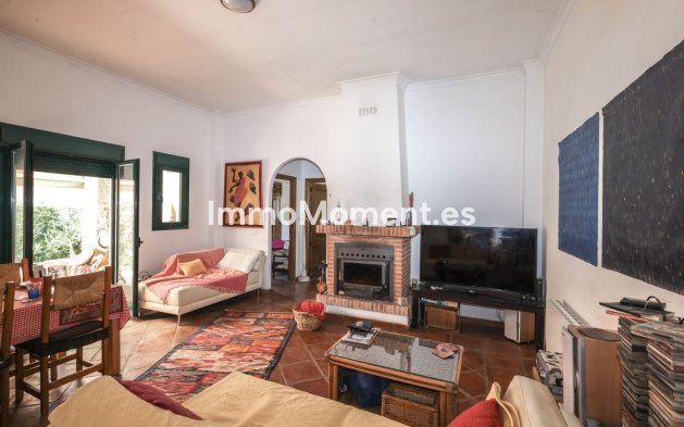 Resale - Detached villa - Inland  - Monda
