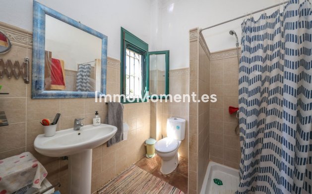Resale - Detached villa - Inland  - Monda