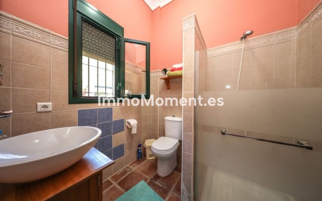 Resale - Detached villa - Inland  - Monda
