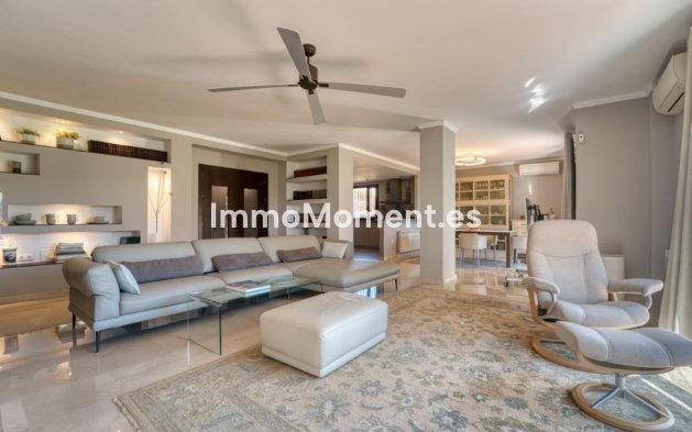 Resale - Detached villa - Marbella - Guadalmina Alta