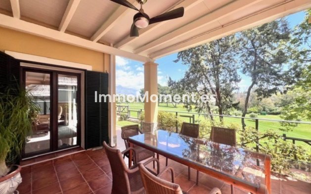 Resale - Detached villa - Marbella - Guadalmina Alta