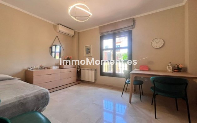 Resale - Detached villa - Marbella - Guadalmina Alta
