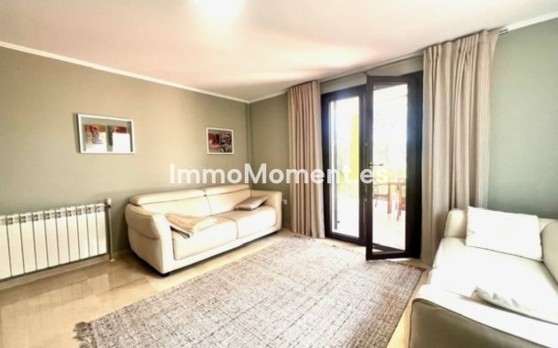 Resale - Detached villa - Marbella - Guadalmina Alta