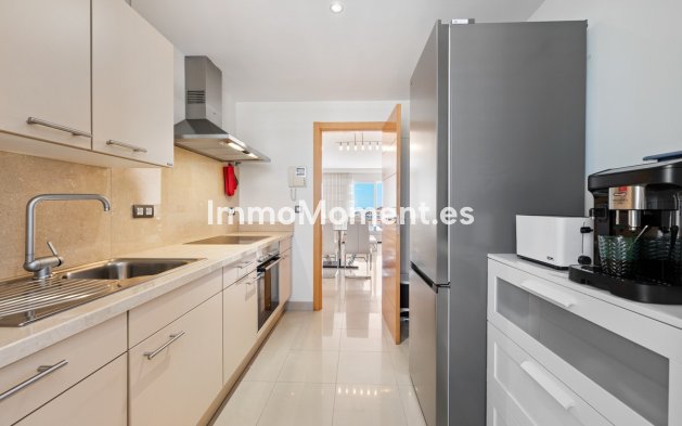 Revente - Appartement - Estepona  - Estepona Centro