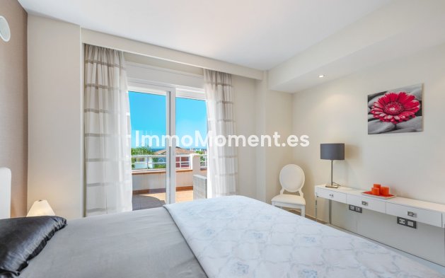 Revente - Appartement - Estepona  - Estepona Centro