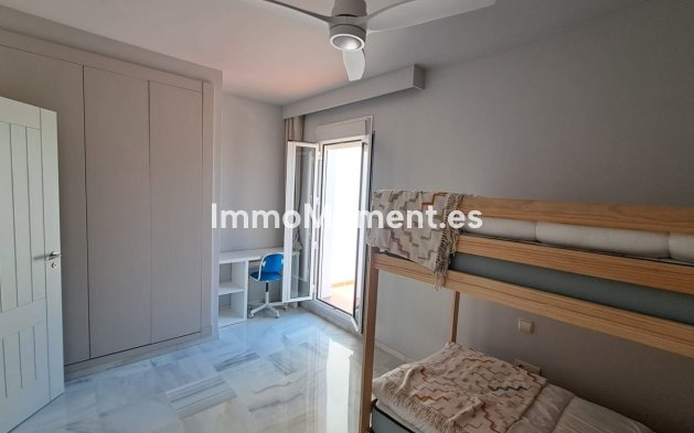 Revente - Villa individuelle - Estepona  - Estepona Centro