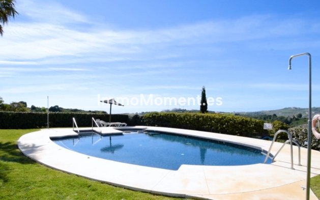 Reventa - Apartamento - Casares - Casares Centro
