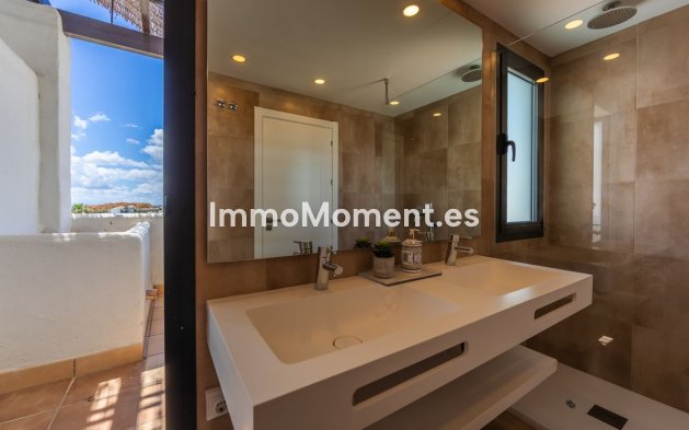 Revente - Appartement - Estepona  - Estepona Centro