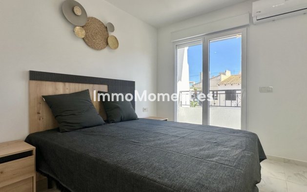 Resale - Townhouse - Torrevieja - Torrevieja Centro