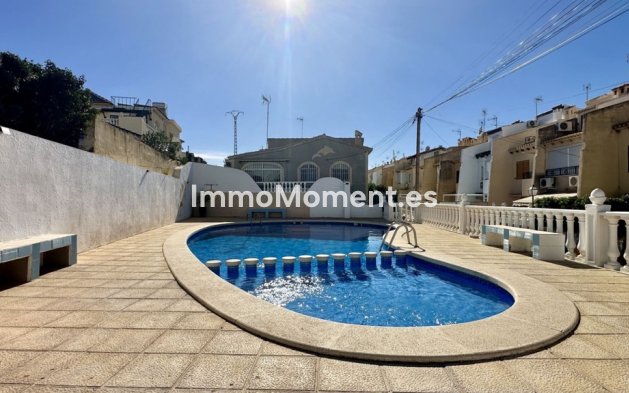 Resale - Townhouse - Torrevieja - Torrevieja Centro