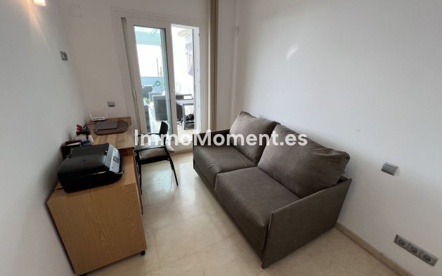 Revente - Maison mitoyenne - Estepona  - Costalita