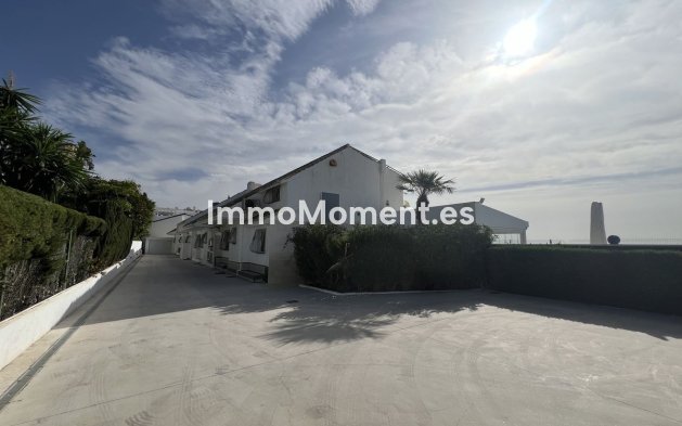 Revente - Maison mitoyenne - Estepona  - Costalita