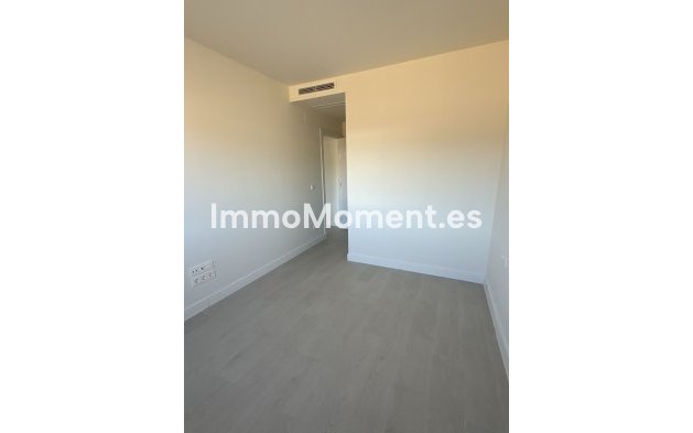 Reventa - Apartamento - Casares - Casares Centro