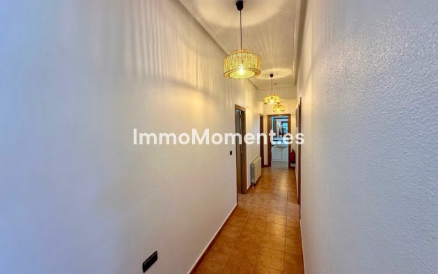 Bestaande woning - Vrijstaande villa - Catral - Catral Centro