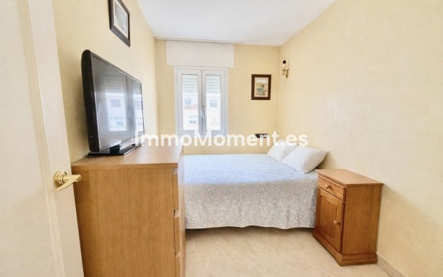 Revente - Maison mitoyenne - Estepona  - Estepona Centro