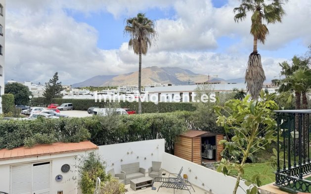 Revente - Maison mitoyenne - Estepona  - Estepona Centro