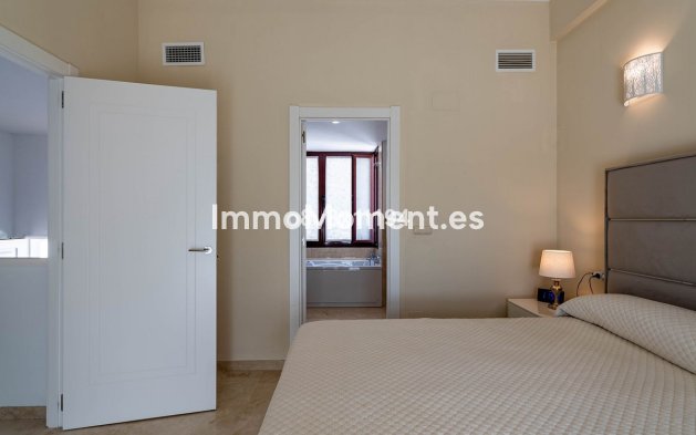 Revente - Villa individuelle - Casares - Casares Centro