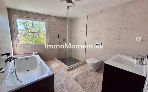 Reventa - Villa independiente - Mijas - La Cala de Mijas