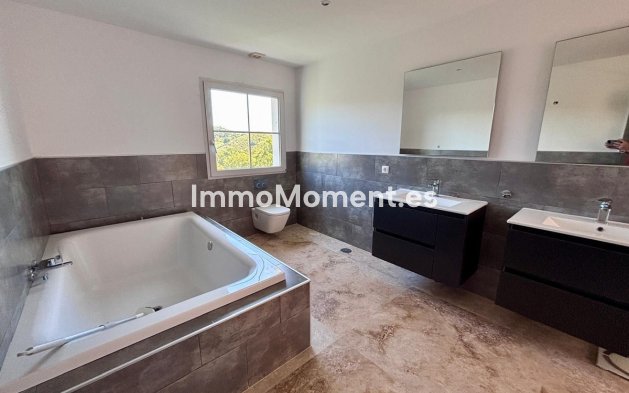 Reventa - Villa independiente - Mijas - La Cala de Mijas