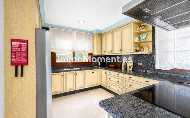 Reventa - Villa independiente - Benahavís - La Quinta