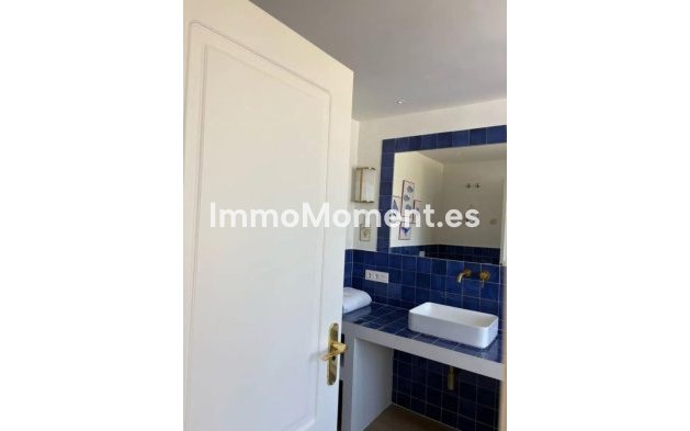 Wiederverkauf - Freistehende Villa - Marbella - Marbella Centro