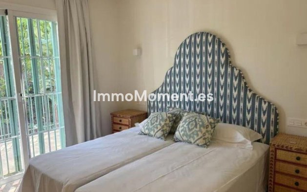 Wiederverkauf - Freistehende Villa - Marbella - Marbella Centro