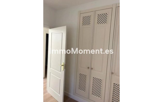 Wiederverkauf - Freistehende Villa - Marbella - Marbella Centro