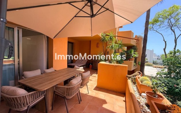 Revente - Appartement - Estepona  - Estepona Centro
