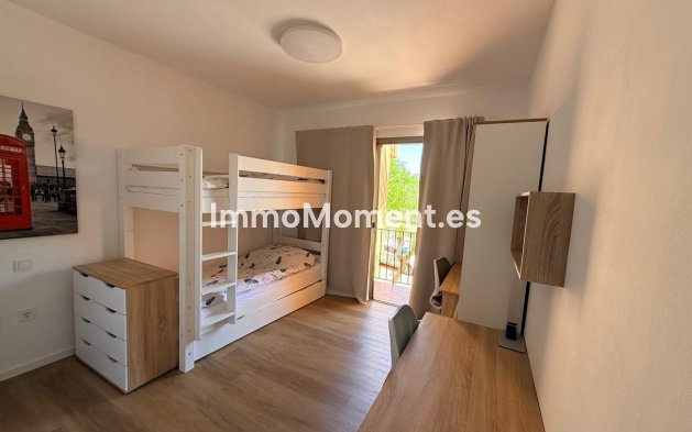 Revente - Appartement - Estepona  - Estepona Centro