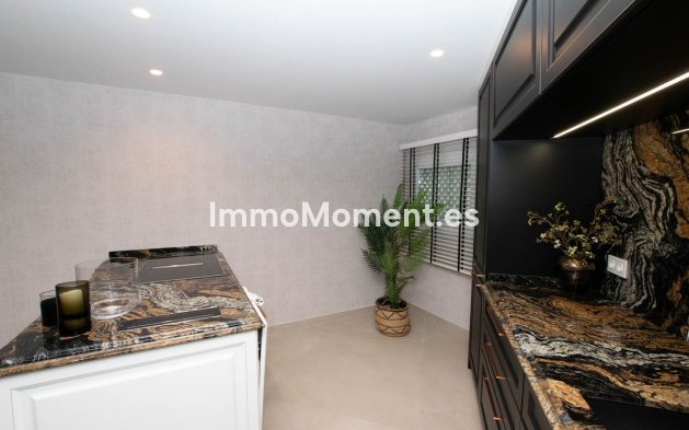 Wiederverkauf - Wohnung - Marbella - Puerto Banús