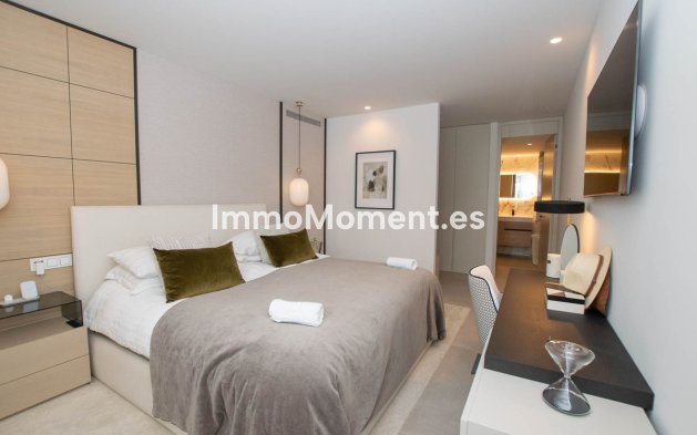 Wiederverkauf - Wohnung - Marbella - Puerto Banús