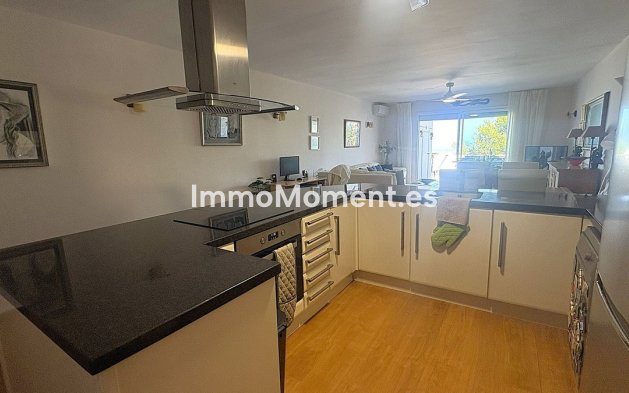 Revente - Appartement - Estepona  - Estepona Centro