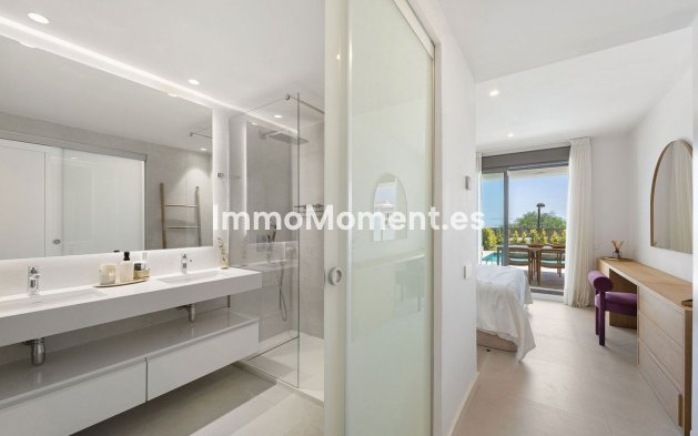 Revente - Appartement - Estepona  - Selwo