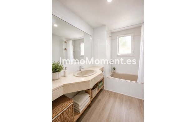 Resale - Townhouse - Marbella - Costabella