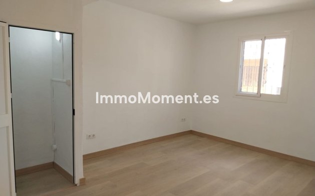 Resale - Townhouse - Inland  - Coín