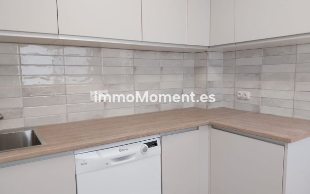 Resale - Townhouse - Inland  - Coín
