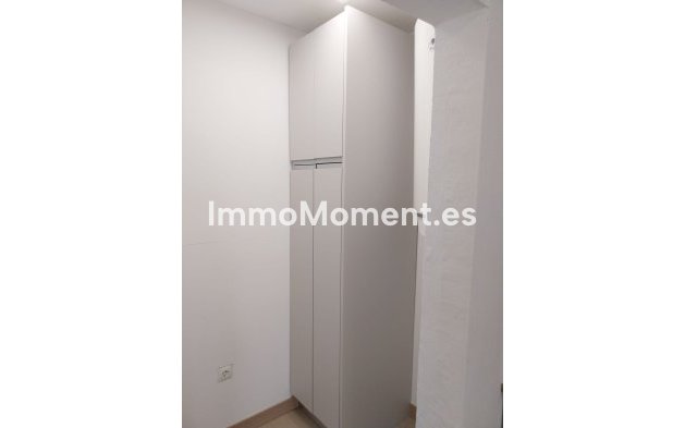 Resale - Townhouse - Inland  - Coín