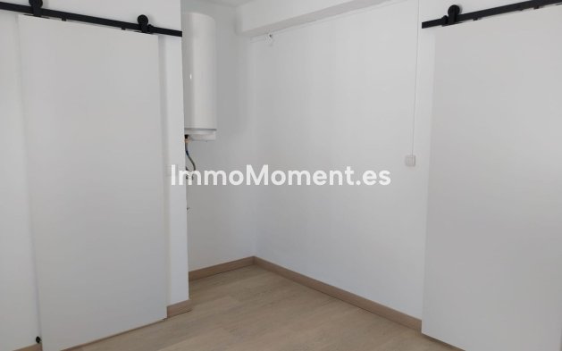 Resale - Townhouse - Inland  - Coín