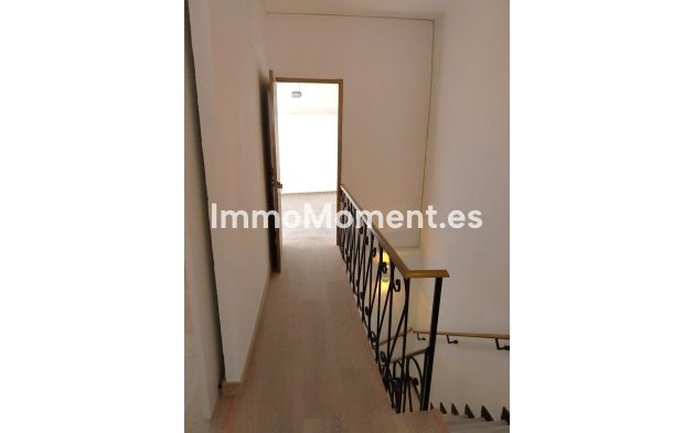 Resale - Townhouse - Inland  - Coín
