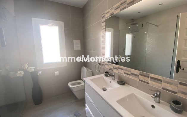 Reventa - Villa independiente - Mijas - El Faro