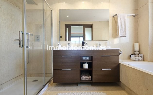 Reventa - Apartamento - Benahavís - Benahavís Centro