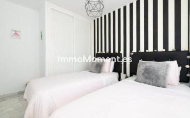 Reventa - Apartamento - Casares - Casares Centro