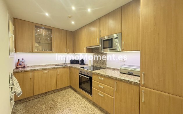 Revente - Appartement - Estepona  - Estepona Centro