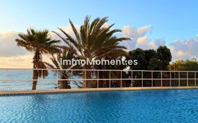 Revente - Appartement - Estepona  - Estepona Centro