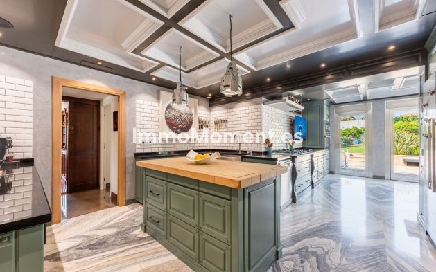 Wiederverkauf - Freistehende Villa - Marbella - San Pedro de Alcántara
