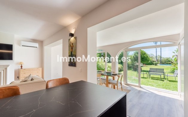 Revente - Appartement - Estepona  - Atalaya